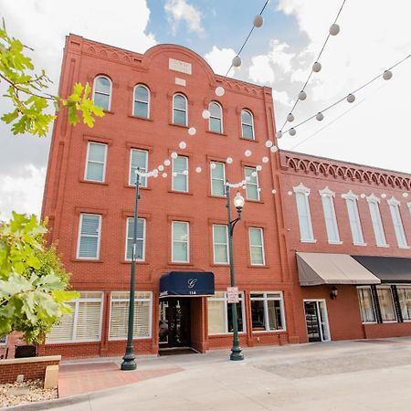 Grand Hotel McKinney Kültér fotó