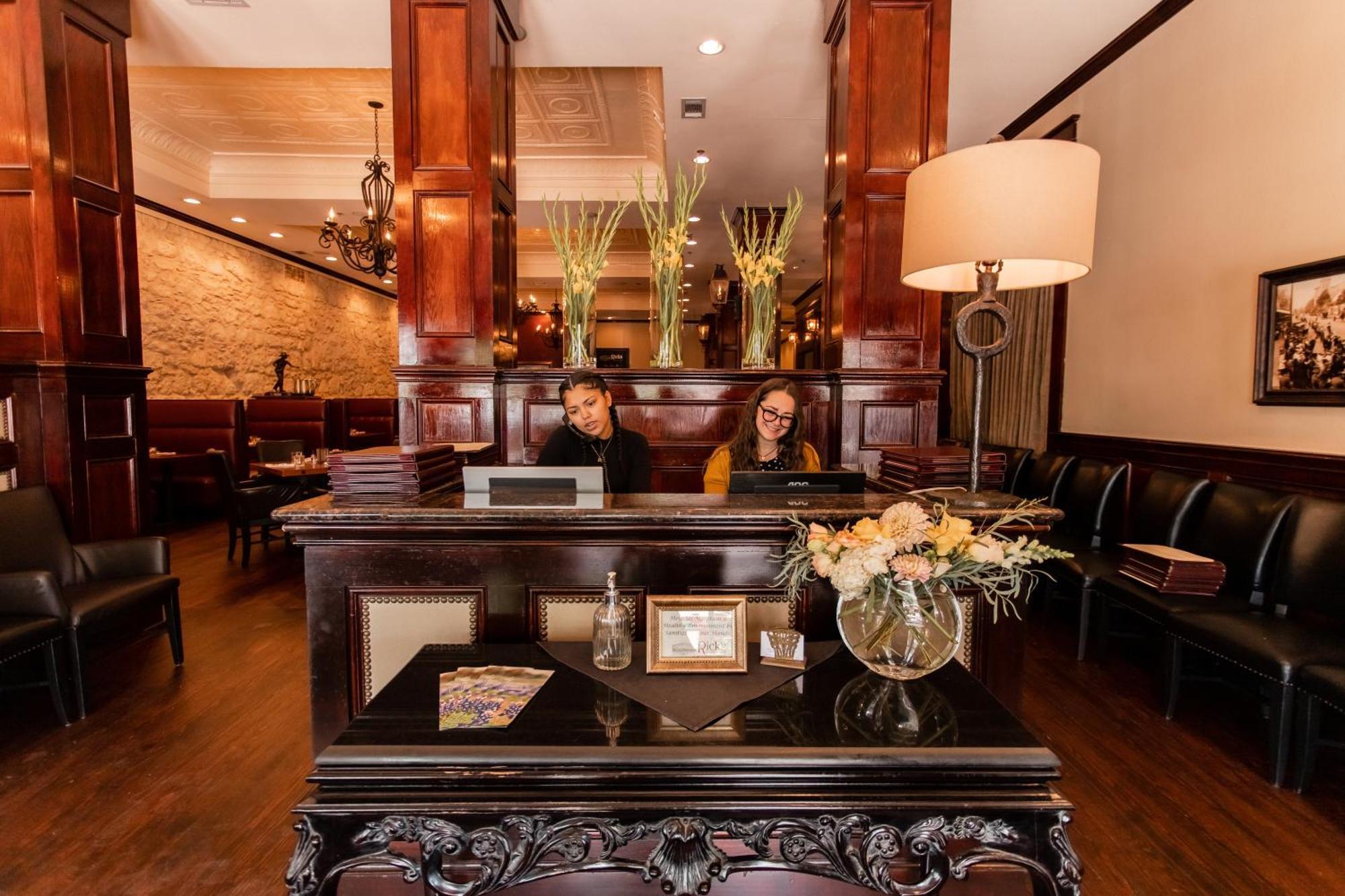 Grand Hotel McKinney Kültér fotó