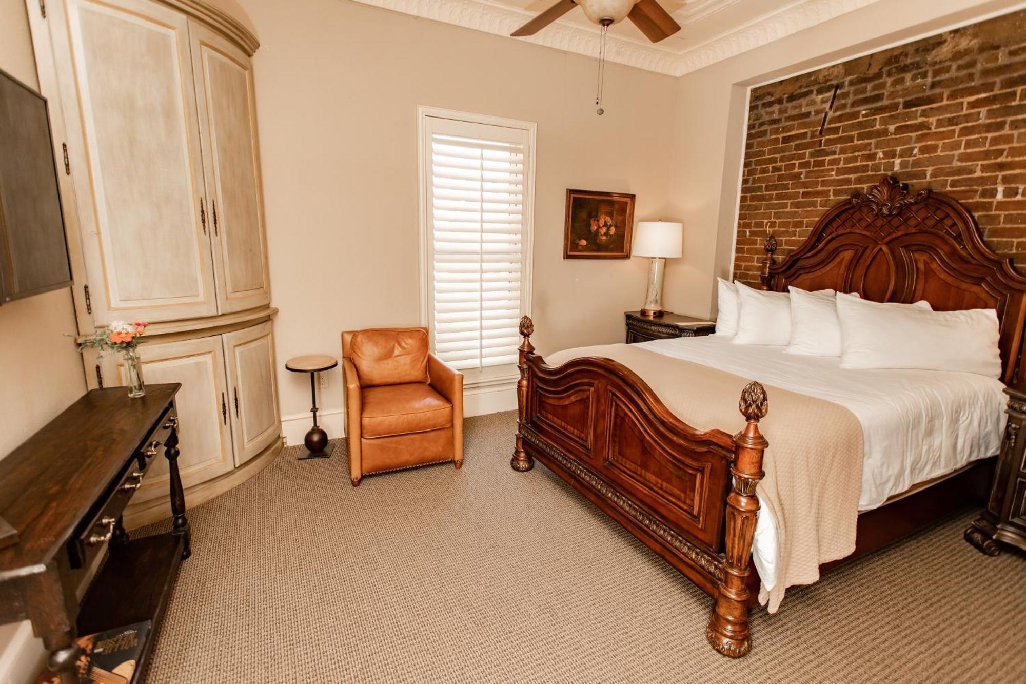 Grand Hotel McKinney Kültér fotó