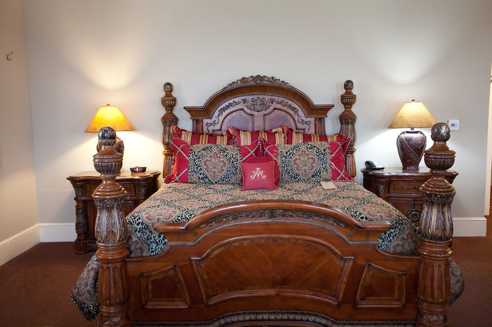 Grand Hotel McKinney Kültér fotó